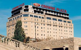 Crowne Plaza Niagara Falls Fallsview Hotel